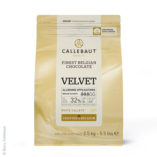 Callebaut - Weiße Schokolade "Velvet", Callets, 32% Kakaobutter, 23% Milch, 2